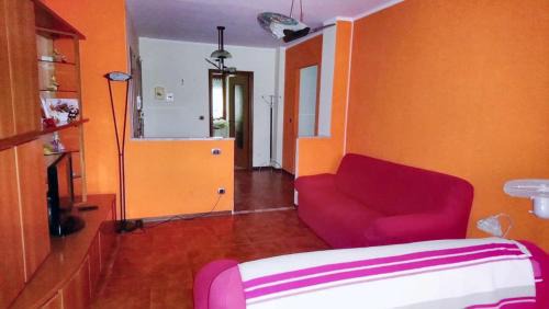 Villastellone Appartement | Pleasant apartment with balcony in Villastellone, 68 m² + garden