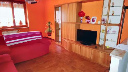 Villastellone Appartement | Pleasant apartment with balcony in Villastellone, 68 m² + garden