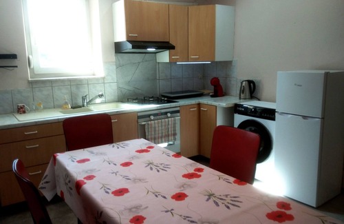 Schleithal Appartement | Pleasant & atypical apartment - renovated, wifi, fitness room, large garden
