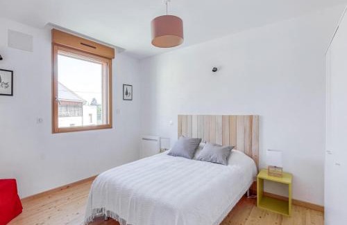 Challerange Maison | Pleasant Cottage in Challerange