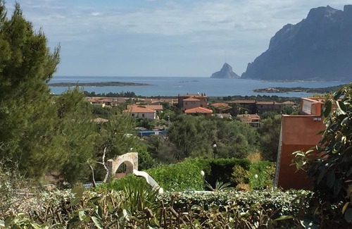 Porto San Paolo Villa | NOUVEAU Agréable villa indépendante - Jacuzzi - Vue sur mer