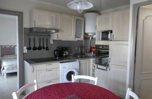 Lamalou-les-Bains Appartement | Agréable F2 avec climatisation pour curistes ou vacanciers à Lamalou les Bains