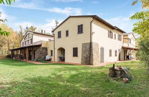 Torgiano Maison | Agréable maison de vacances à Torgiano près du musée du vin