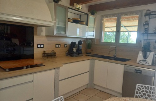 Ners Maison | Agréable maison au milieu des chênes avec piscine. Aux pieds des Cévennes.