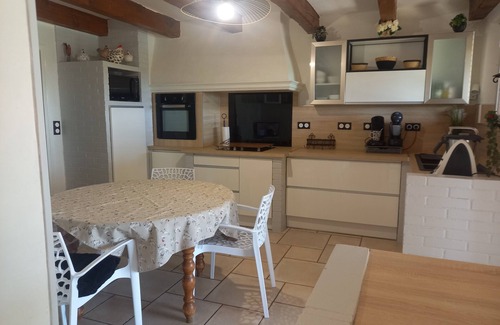 Ners Maison | Agréable maison au milieu des chênes avec piscine. Aux pieds des Cévennes.