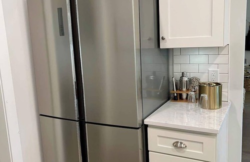 Scanlonville Maison | PLEASANT PLACE: Newly Built with Pool Backyard Oasis: Close to downtown/beach