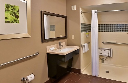 Sunnyvale Station Balnéaire | Pleasant Stay! TWO Large 1BR Suites with Kitchens, Pet-friendly, Outdoor Pool!