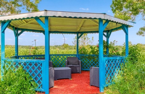 Septfonds Cottage | Studio du Daudou avec piscine et jacuzzi partagé.