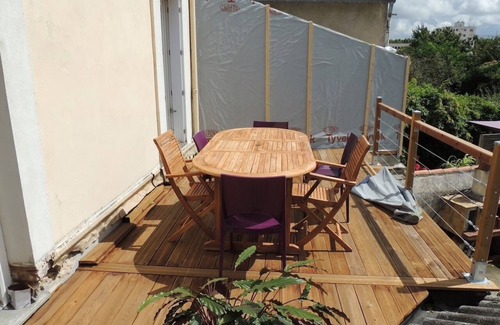 La Roche-sur-Yon Maison | Agréable maison de ville avec terrasse et jardin
