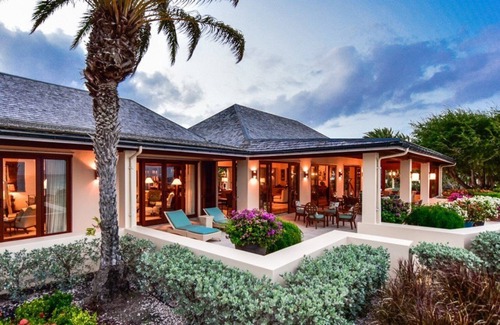 Long Island Maison | *Please Enquire* Specials available. Stunning new 7 bedroom Estate Home in Jumby Bay on the beach