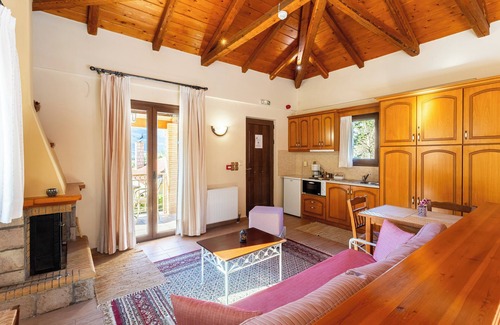 Kylini Appartement | Pleiades Studios - All Season Gems