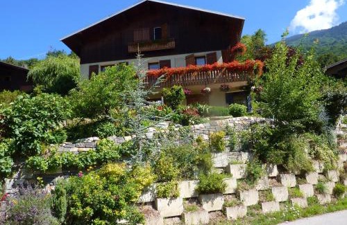 Brides-les-Bains Appartement | PLEIN SOLEIL appartement avec GARAGE pour SKI TROIS VALLEES et CURE THERMALE