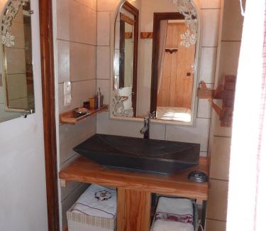 Brides-les-Bains Appartement | PLEIN SOLEIL appartement avec GARAGE pour SKI TROIS VALLEES et CURE THERMALE