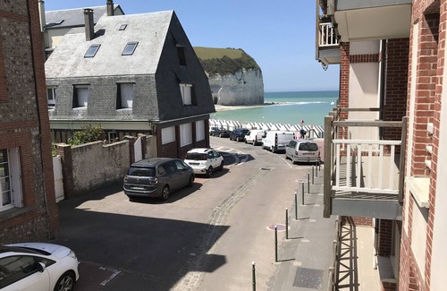 Yport Appartement | Pleine Mer, le village à la plage
