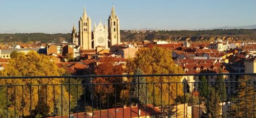 Leon City Centre Appartement | pleno centro nuevo parking