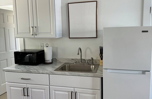 Newbury Appartement | Plum Island Beach Studio - 4 Minute Walk to Beach!!