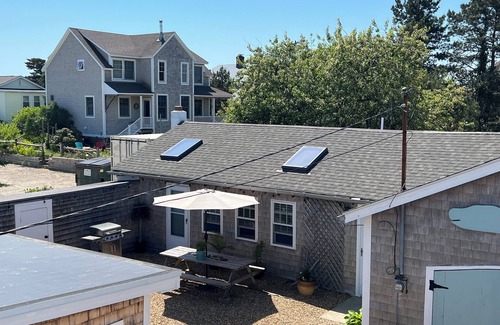 Newbury Appartement | Plum Island Beach Studio - 4 Minute Walk to Beach!!