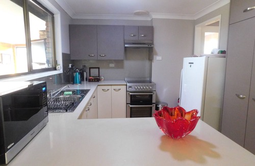 Sawyers Gully Maison | Plumstead Guesthouse – entire house in Lovedale wine country