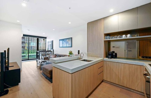 Port Melbourne Appartement | PM Residences - Modern Luxury 2BR Apt w parking
