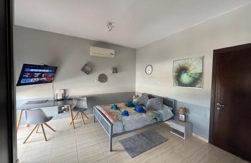Peyia Town Appartement | PMP Adamia