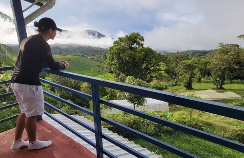 Vara Blanca Maison | Poás Volcano Panoramic Jungle Home