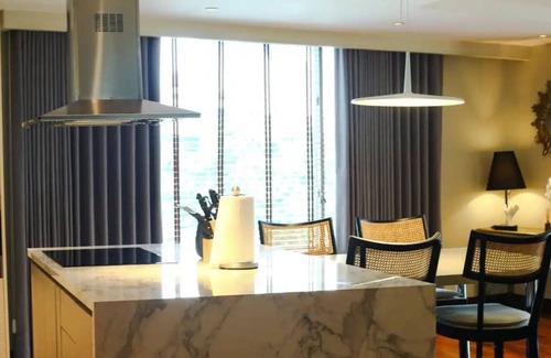 Downtown Appartement | Poblacion Penthouse Suite with Private Roofdeck