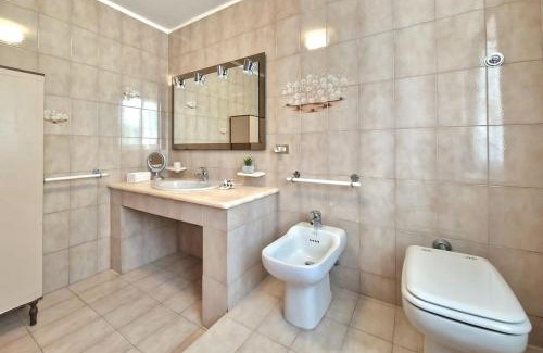 Porto Sant'Elpidio Appartement | [Pochi Passi dal Mare]Ampia Casa & Cortile privato