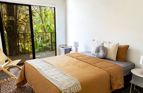 Manzanillo Cabine | Pocho T Room #2
