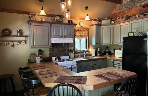 Jim Thorpe Cabine | Quiet Pocono Mountain Retreat