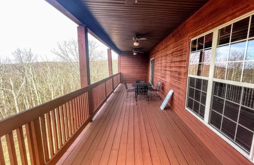 Kelayres Maison | Pocono PA Breathtaking Natures and Amenities