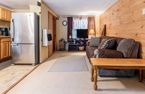 East Stroudsburg Cabine | Pocono private retreat