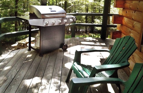 Lehighton Cabine | Poconos Log Cabin Getaway
