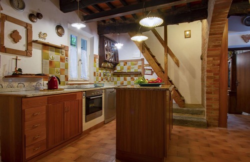 Montopoli in Val d'Arno Maison | Podere Rasenna by Interhome