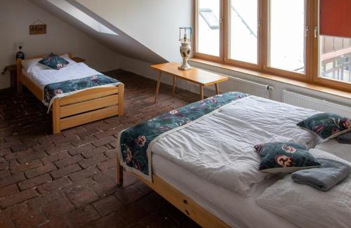 Ceske Budejovice Appartement | Podkroví v Kabinetu CB