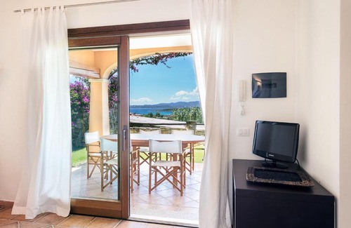 Pittulongu Appartement | POGGIO DEI FIORI APPARTAMENTO G2