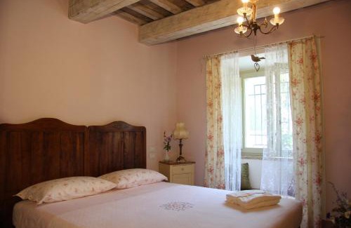 Tavoleto Lit Et Petit-Déjeuner | Poggio Dei Prugnoli