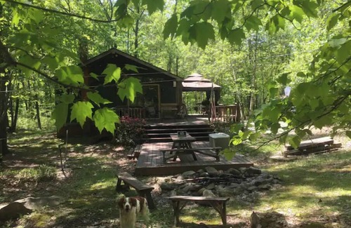 Kresgeville Cabine | Pohopoco Place Mountain Getaway (longer stay only)