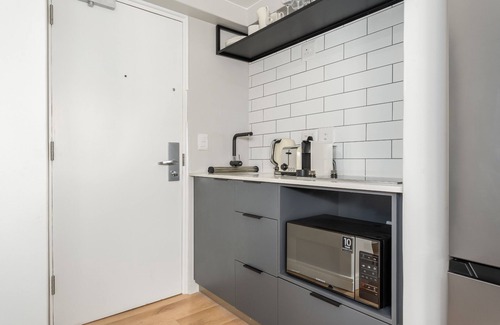 Green Point Appartement | Point Break | Sleek Studio | Mountain Views