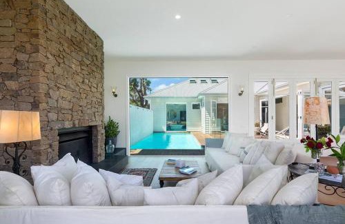 Point Leo Villa | Point Leo Luxury Beach House - Point Leo