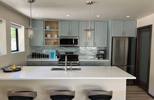 Point Loma Appartement | Point Loma Hideaway - brand new spacious retreat, walk to San Diego harbor!