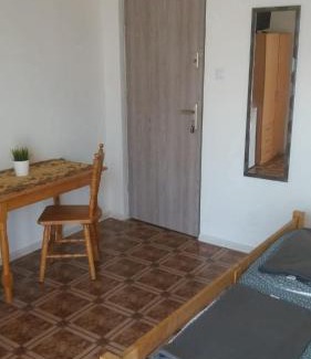 Bialogora Maison | Pokoje gościnne u Ewy Białogóra
