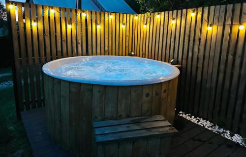 Zawoz Maison | Pokoje i apartamenty Ferencówka Bieszczady