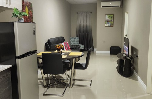 Piarco Appartement | Polaris Courts.....New Smart 2 Bedroom Apartment 2 min from airport