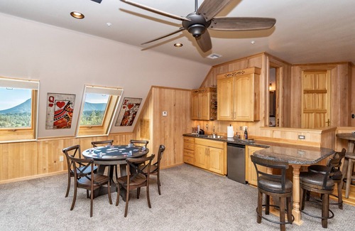 Star Valley Maison | Polish Place on Pine Ridge : Mountain Vacation Retreat
