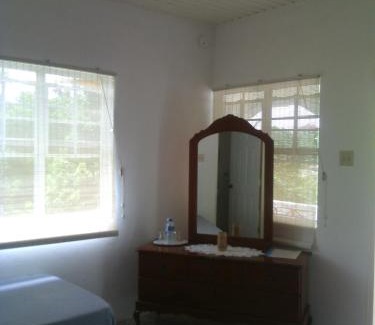 Port Antonio Maison | Polish Princess Guest House