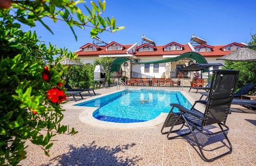 Dalyan Villa | Villas groupées, trois villas ensemble, exclusivité, rencontres entre amis ou en famille