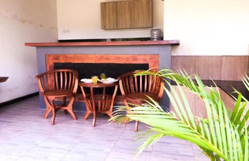 Pekutatan Maison | Pondok Kakiang
