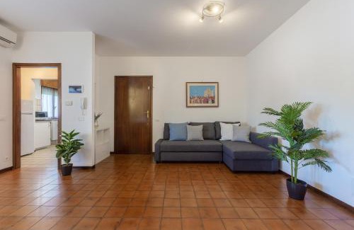 Pontelagoscuro Appartement | Pontelagoscuro Huge & Residential Apartment