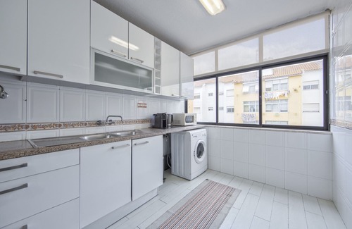 Alfornelos Appartement | Pontinha Typical by Homing