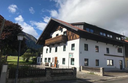 Bichlbach Appartement | Pony-Ziegen-Hasen-Ranch Bichlbach